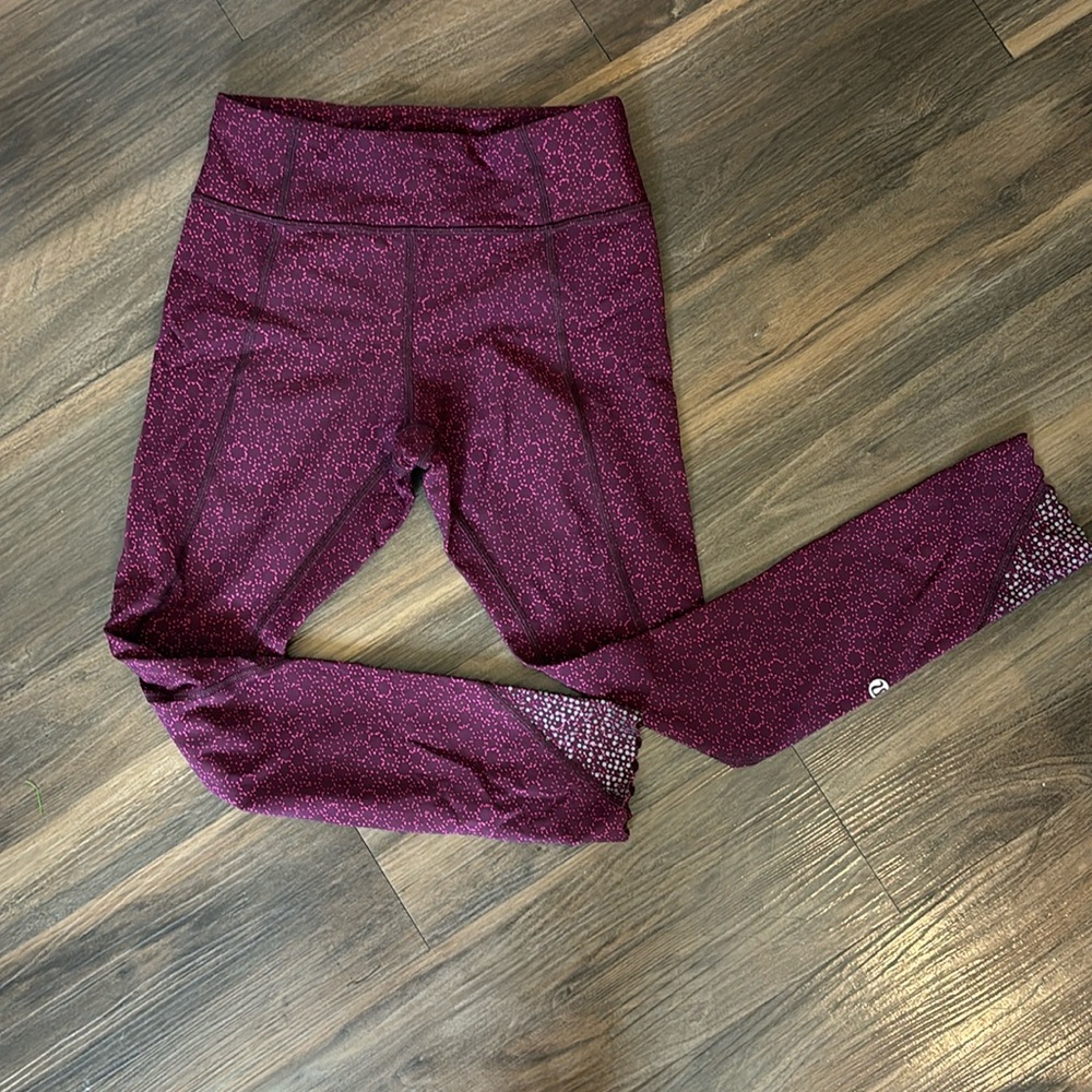 Lululemon leggings. size 4
